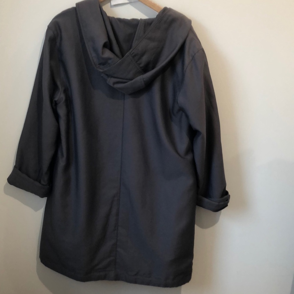 jacket - Picture 3 of 3